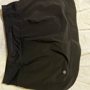 lululemon basic black tennis skirt / skort